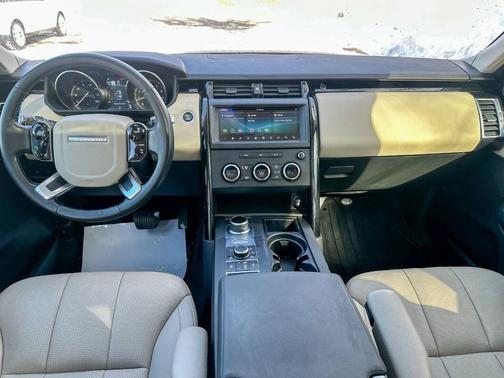 2019 Land Rover Discovery SE AWD 4dr SUV