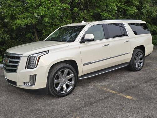 2015 Cadillac Escalade ESV Luxury
