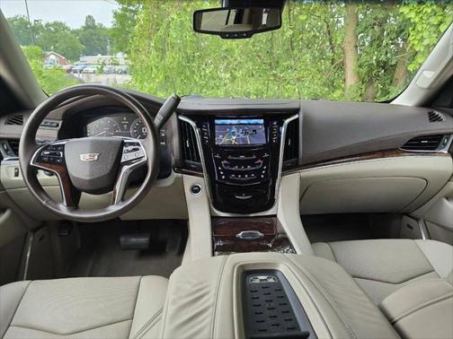 2015 Cadillac Escalade ESV Luxury
