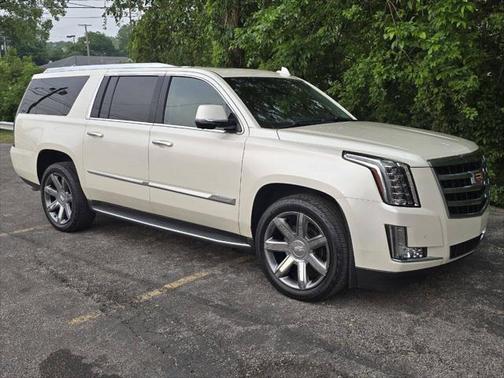 2015 Cadillac Escalade ESV Luxury