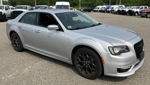 2021 Chrysler 300 Touring