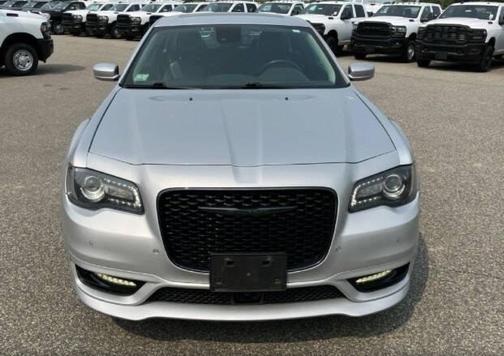 2021 Chrysler 300 Touring