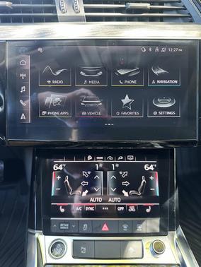 2022 Audi e-tron Sportback S line Premium