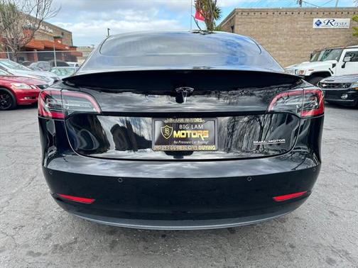 2019 Tesla Model 3 Performance