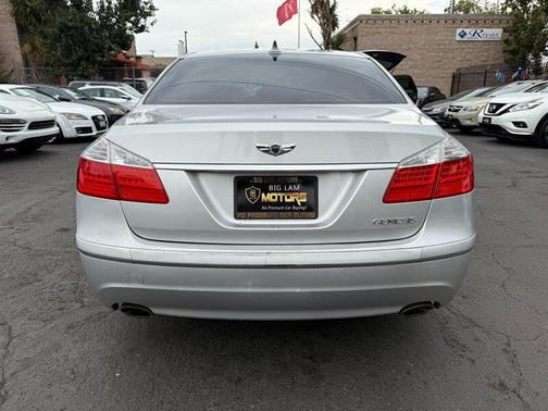 2010 Hyundai Genesis 3.8