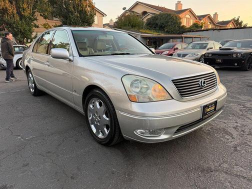 2002 Lexus LS 430 Base