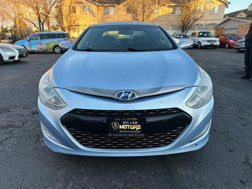2014 Hyundai SONATA Hybrid Limited