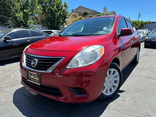 2013 Nissan Versa 1.6 S
