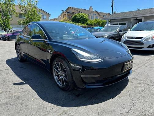 2019 Tesla Model 3 Standard Range Plus