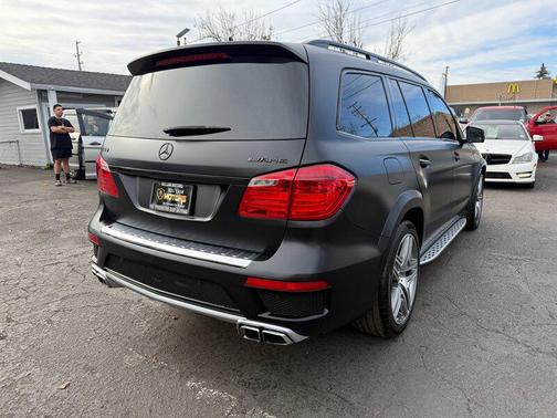 2014 Mercedes-Benz GL-Class GL 63 AMG