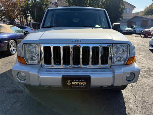 2007 Jeep Commander Sport