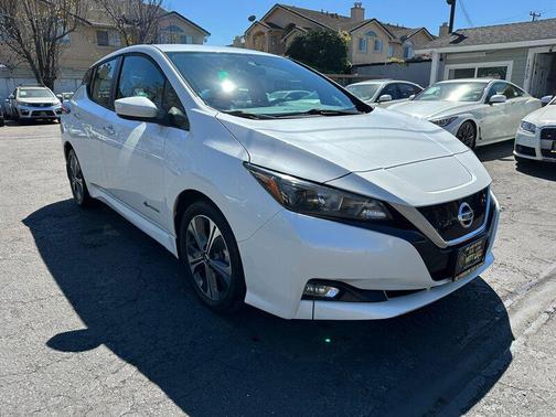 2018 Nissan Leaf SV