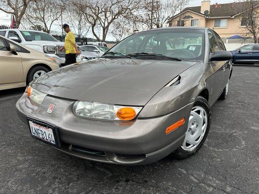 2001 Saturn SL 2