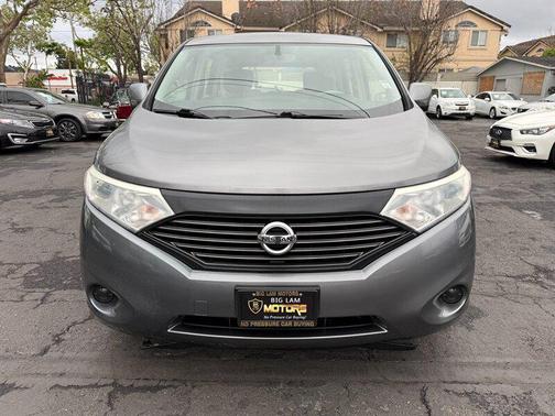 Gun Metallic 2016 Nissan Quest SV