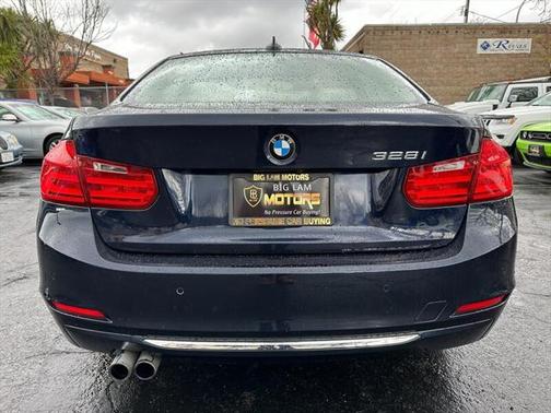 2012 BMW 328 328i