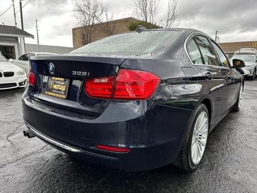 2012 BMW 328 328i