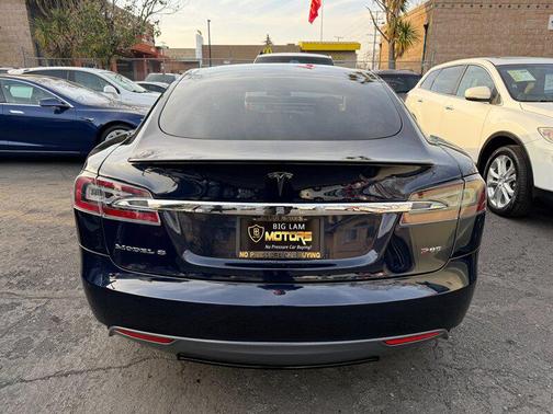 2013 Tesla Model S Performance