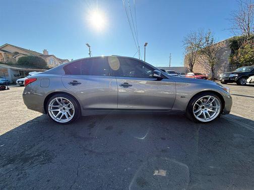 2016 INFINITI Q50 3.0t Sport