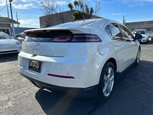 2013 Chevrolet Volt Base