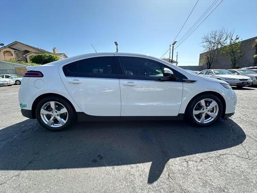 2012 Chevrolet Volt Base