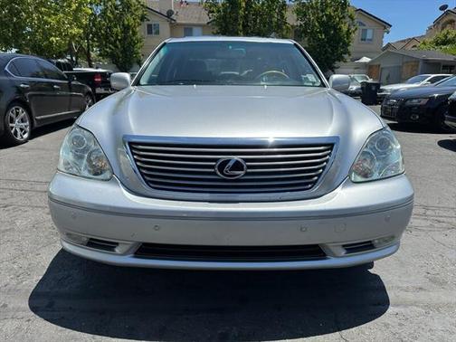 2004 Lexus LS 430 Base