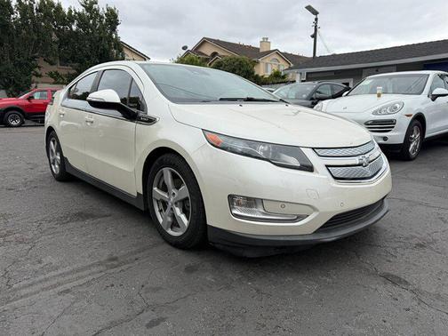 2013 Chevrolet Volt Base