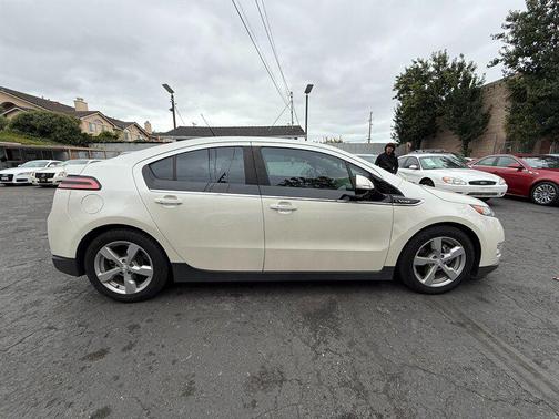 2013 Chevrolet Volt Base