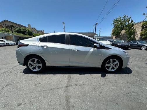 2016 Chevrolet Volt LT