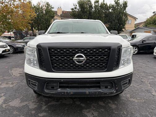 2017 Nissan Titan S
