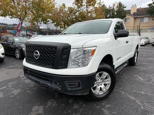 2017 Nissan Titan S