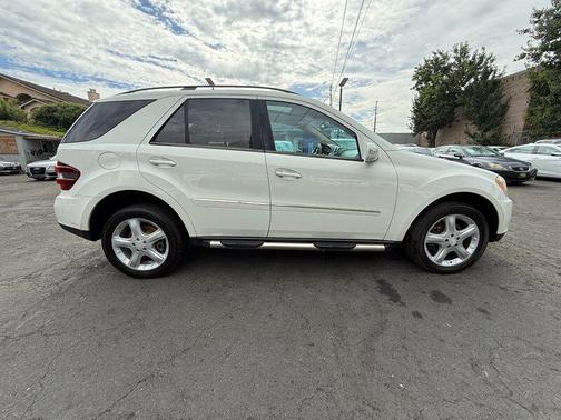 2008 Mercedes-Benz M-Class 4MATIC
