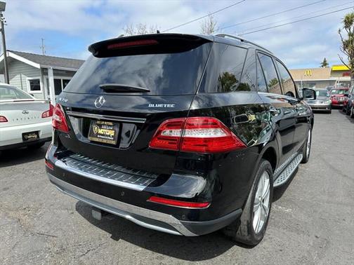 2012 Mercedes-Benz M-Class 4MATIC
