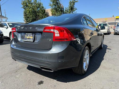 2015 Volvo S60 T5 Premier