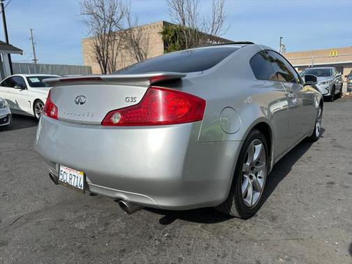 2003 INFINITI G35 Base