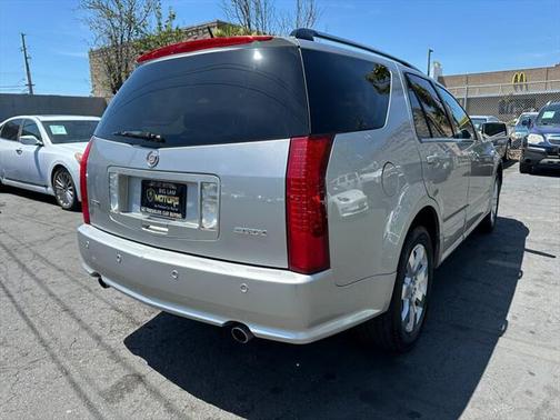 2006 Cadillac SRX V8