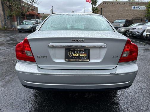 Silver Metallic 2005 Volvo S80 2.5T