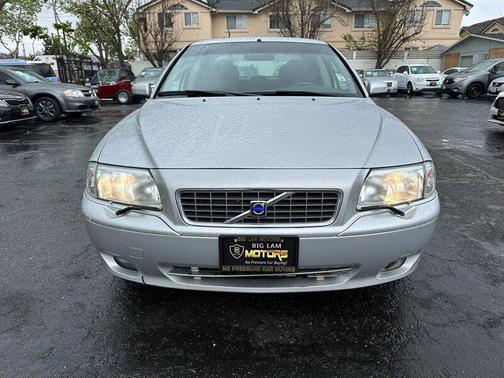Silver Metallic 2005 Volvo S80 2.5T