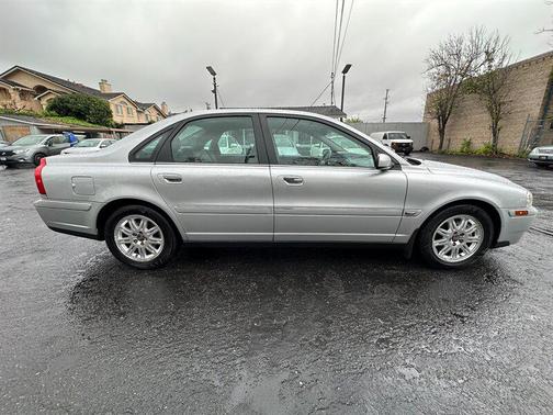 Silver Metallic 2005 Volvo S80 2.5T
