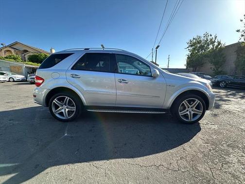 2009 Mercedes-Benz M-Class 4MATIC
