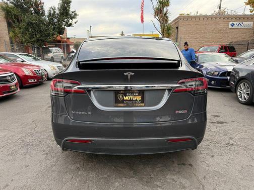 2016 Tesla Model X P90D