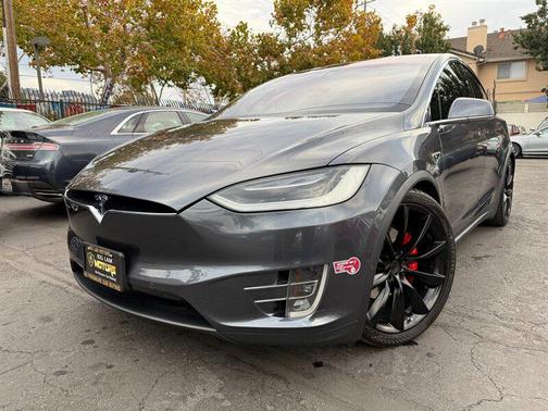 2016 Tesla Model X P90D