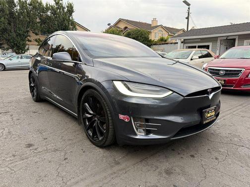 2016 Tesla Model X P90D