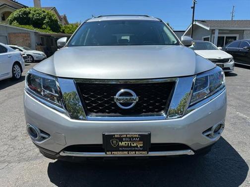 2016 Nissan Pathfinder SL