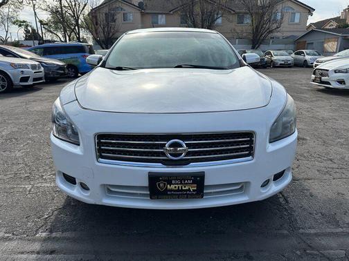 2012 Nissan Maxima SV