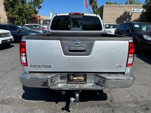 2016 Nissan Frontier SV