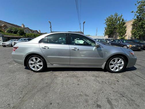 2010 Acura RL CMBS