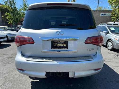 2012 INFINITI QX56 Base