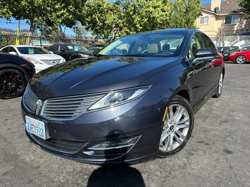 2013 Lincoln MKZ Hybrid Base