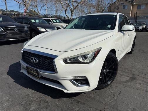 2018 INFINITI Q50 3.0t LUXE