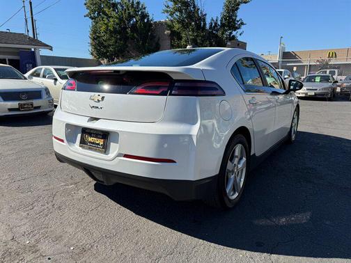 2015 Chevrolet Volt Base